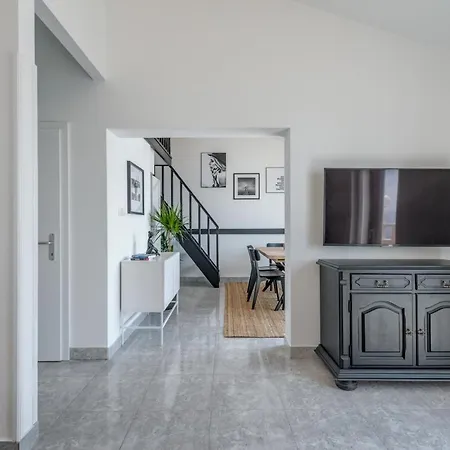 Beachfront Daire *