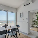 Beachfront Split