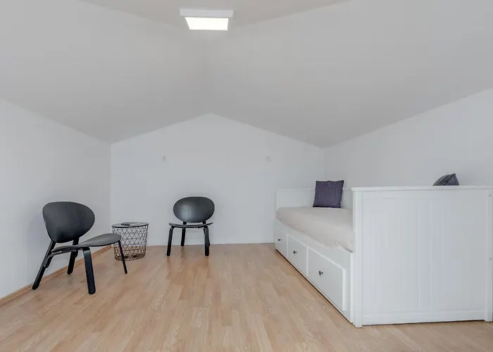 Apartment Beachfront Split