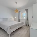 Beachfront Apartman